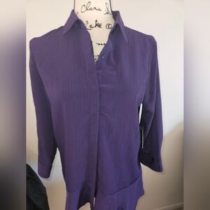 Simply Vera Womans Blouse Size S.